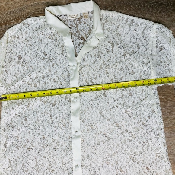 Vintage Victoria’s Secret Gold Label Button Down with Sleeves Size M/L - Picture 8 of 8